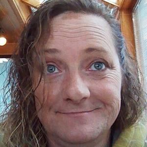 Meet your Posher, Dawnelle